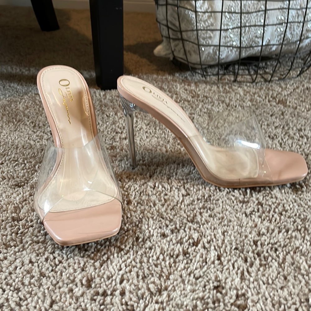 8 clear heeled open toe sandal